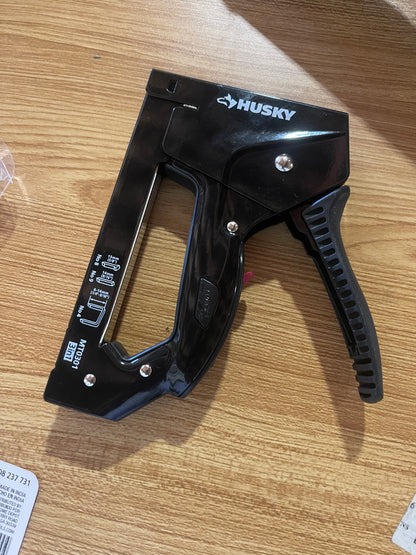 Husky
Metal Staple Gun (1-Piece)