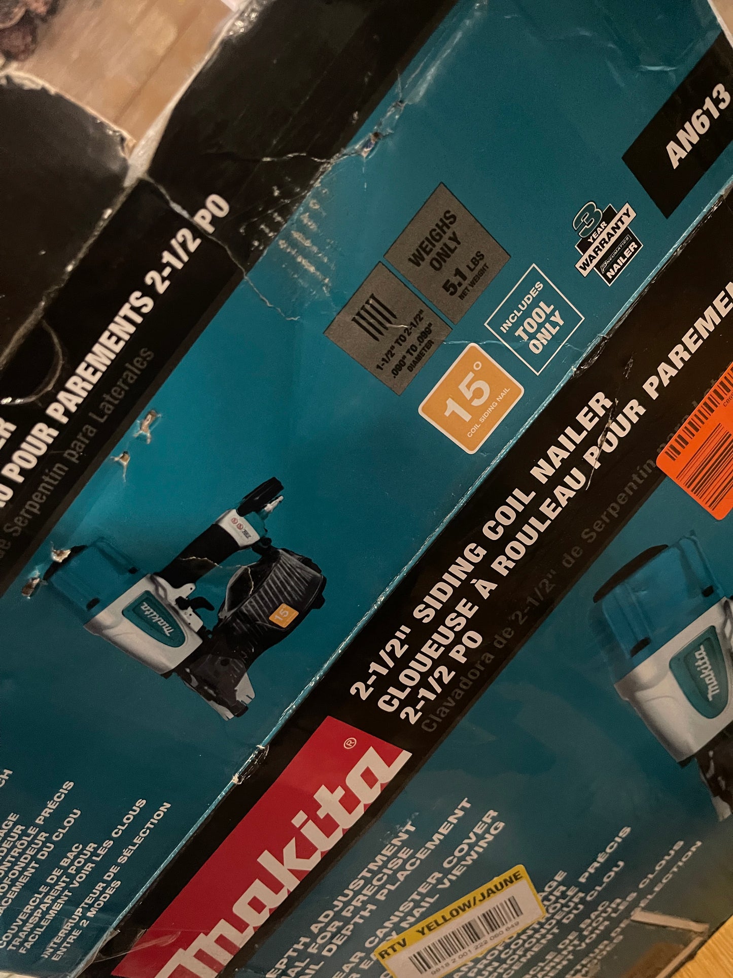 Makita 2-1/2in Pneumatic Roofing/Siding Coil Nailer