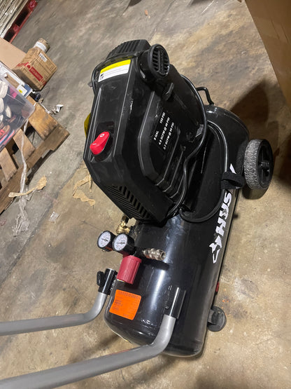 8 Gallon 150PSI Hotdog Air
Compressor