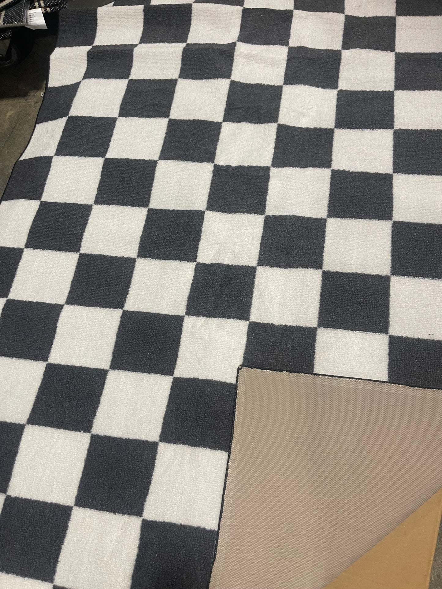 4'x5'5" Washable Small Checker Accent Rug Charcoal and Ivory - Room Essentials™