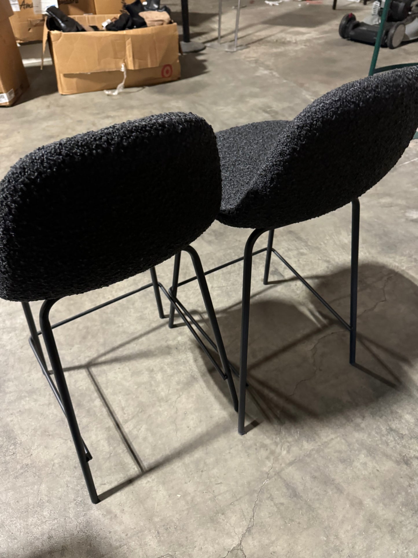 Counter Stools Set of 2 In Black
Boucle - Maxine Collection