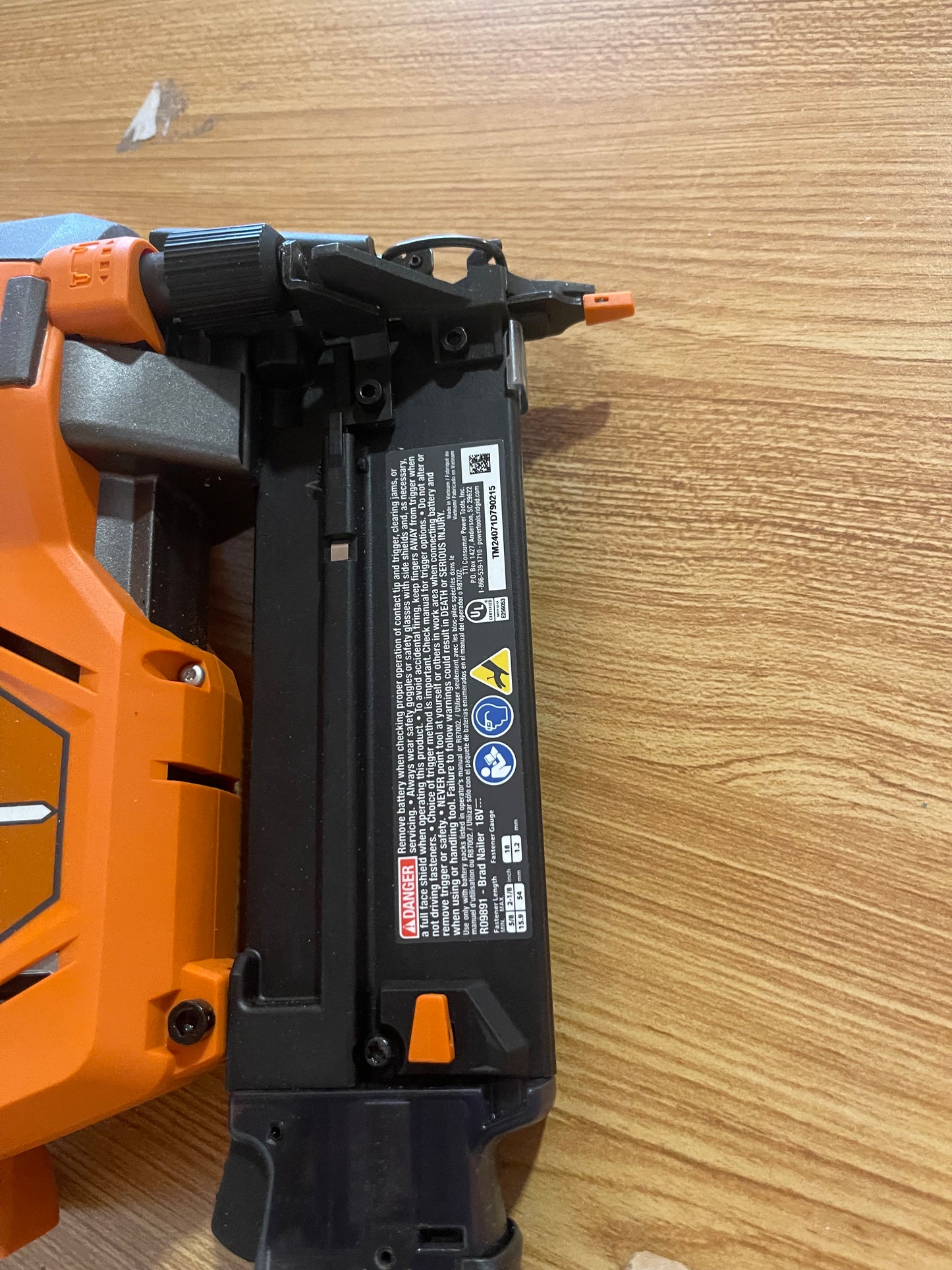 18V Brushless Cordless 18-Gauge 2-1/8 in. Brad Nailer (Tool Only) with CLEAN DRIVE Technology