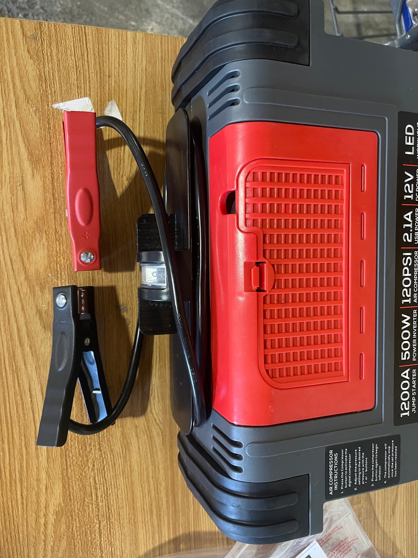 VECTOR
1200 Peak Amp Automotive Jump Starter, Portable Power - 10W USB Port, 500W Inverter, 120 PSI Air Compressor