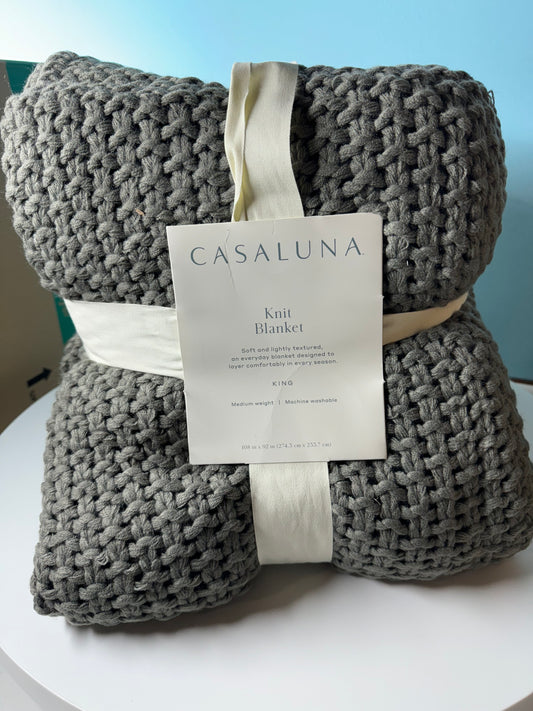 Casaluna - Chunky Knit Bed Blanket, king