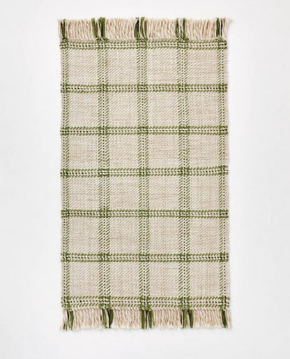 25” X 38” Indoor/Outdoor Plaid Accent Rug Green