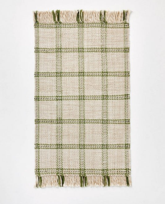 25” X 38” Indoor/Outdoor Plaid Accent Rug Green