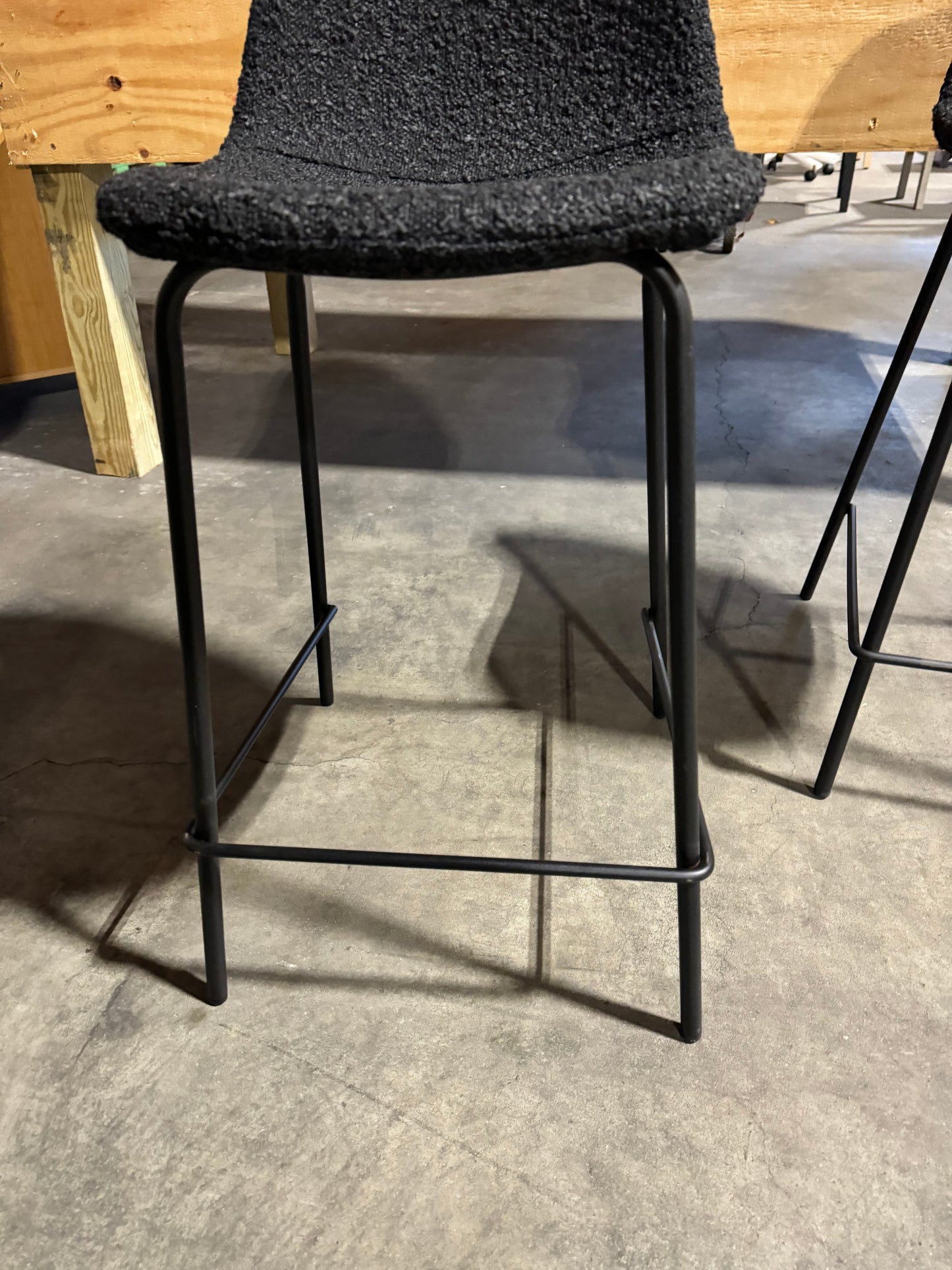 Counter Stools Set of 2 In Black
Boucle - Maxine Collection