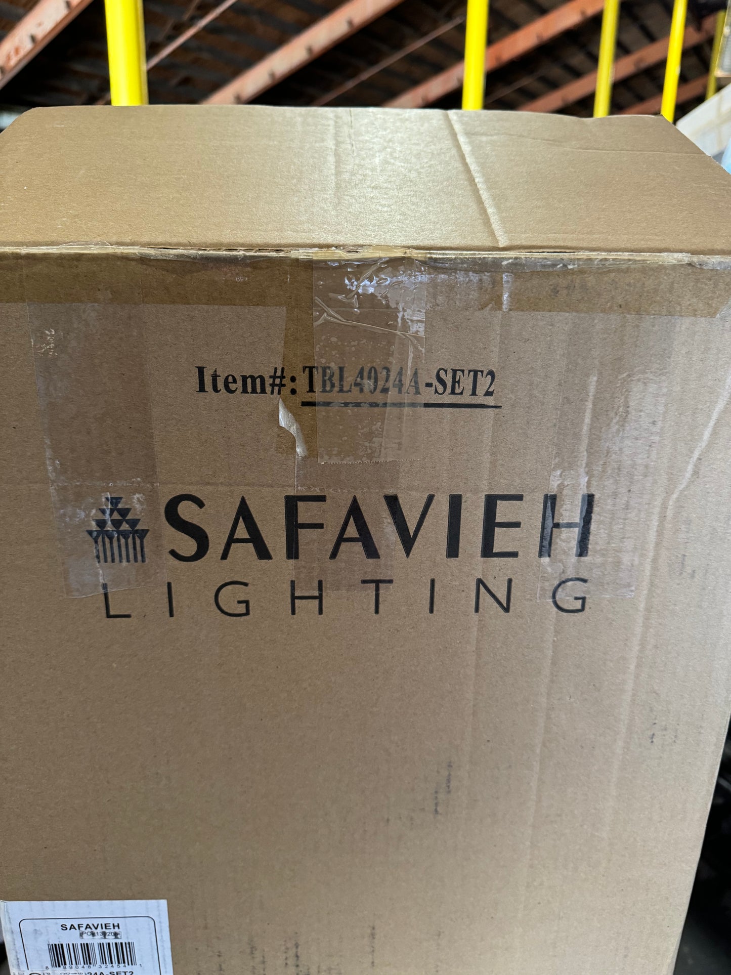 SAFAVIEH Lighting Collection Andino Gold 32-inch
Bedroom Living Room Home Office Desk Nightstand
Table Lamp Set of 2 (LED Bulbs Included)