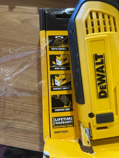 DEWALT
5-in-1 Multi-Tacker and Brad Nailer