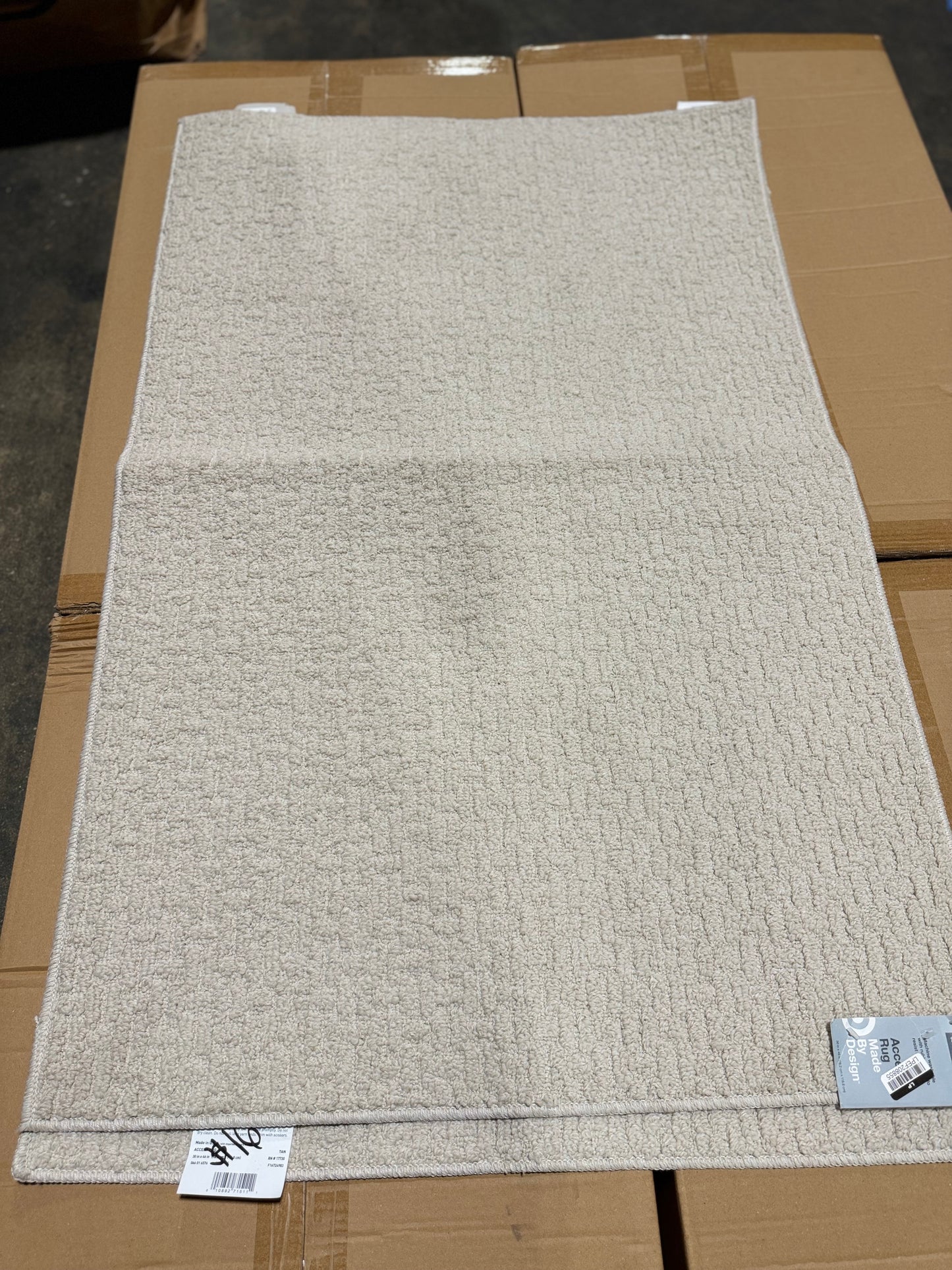 Washable Solid Machine Tufted Rug - Threshold