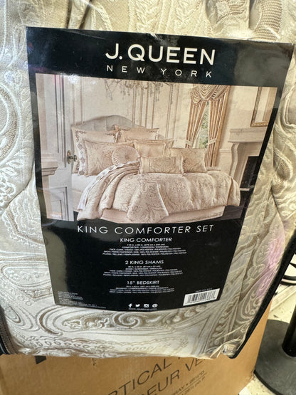 j. Queen - Trinity Champagne Comforter Set king