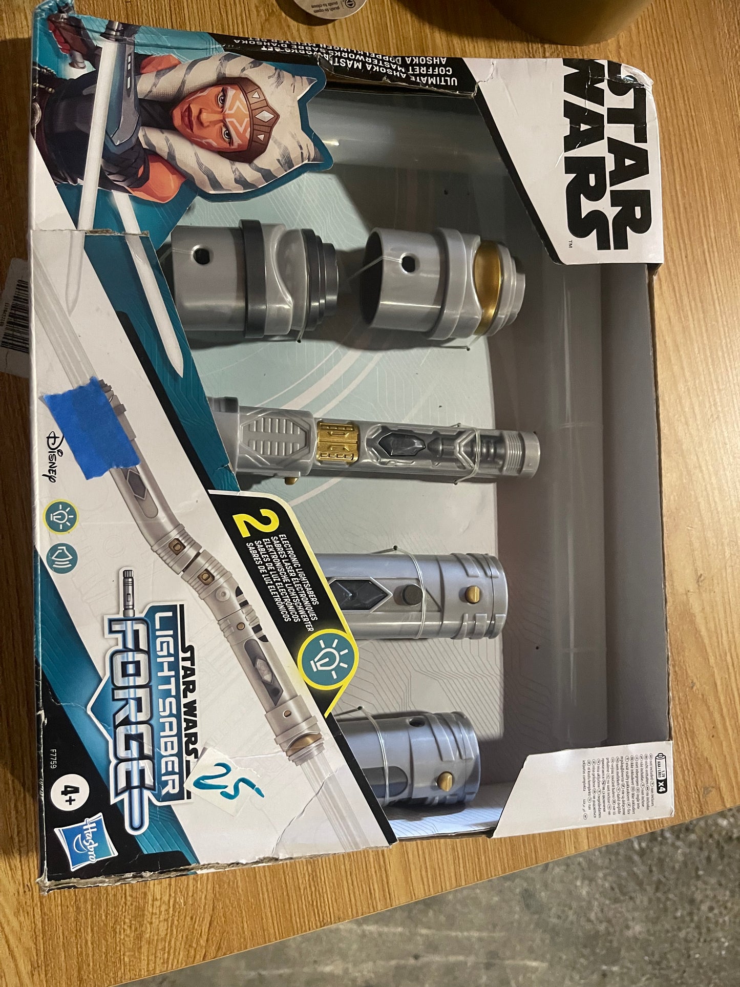 Star Wars Lightsaber Forge Ultimate Ahsoka Masterworks Set