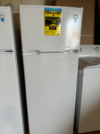 Avanti RA730BOW 7.3 Cu. Ft. White Top Freezer
Refrigerator