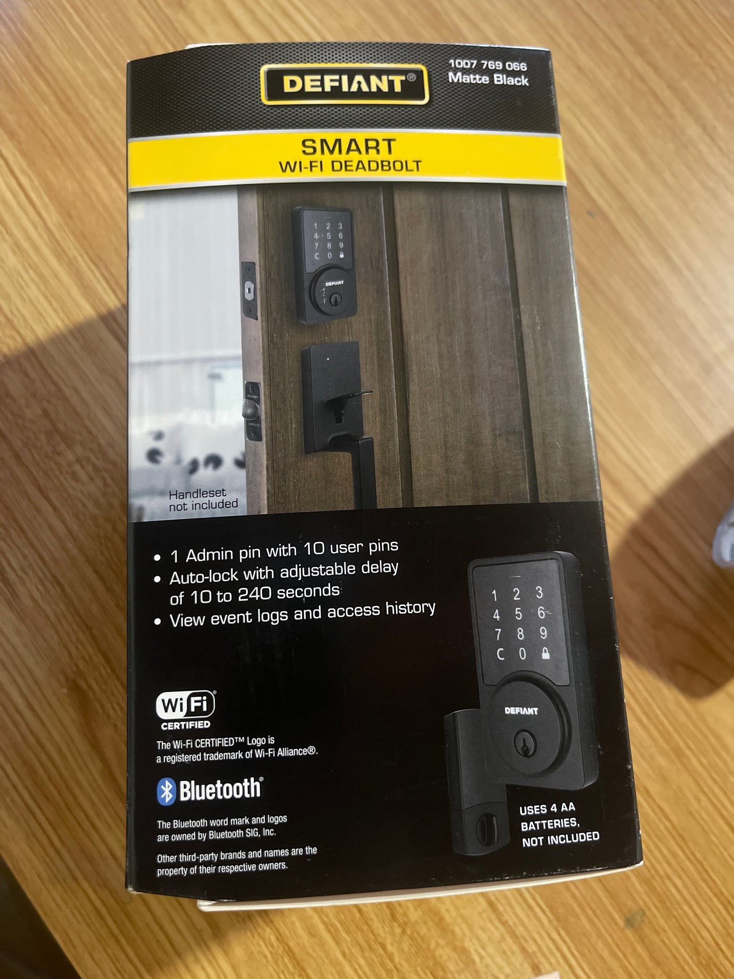 Defiant
Square Matte Black Smart Wi-Fi Deadbolt Powered By Hubspace